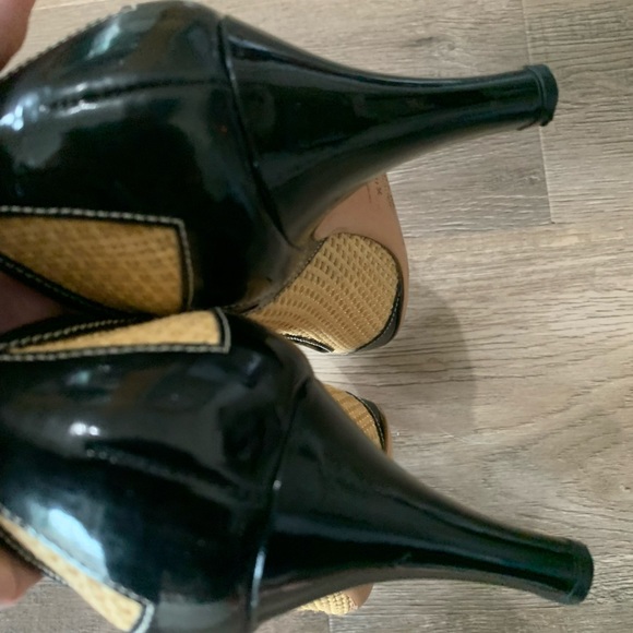 Prada Cap Toe Raffia Heel - Picture 8 of 8